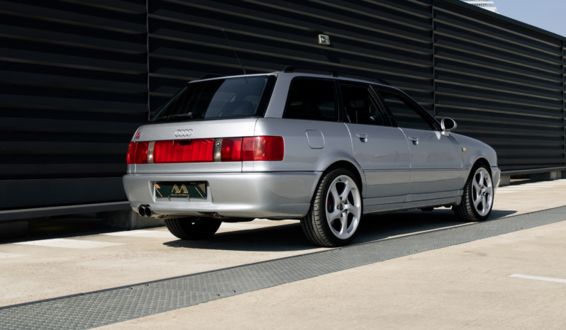 
								1995 Audi RS2 Avant full									